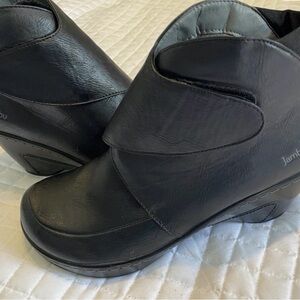 Jambu Rhonda Women's Black Ankle Boots